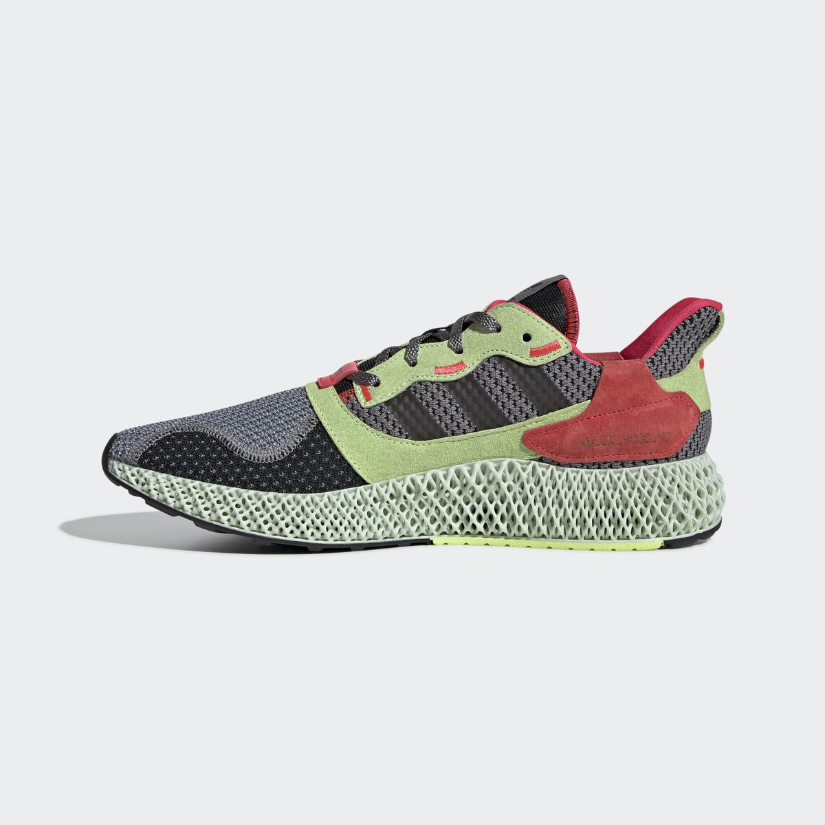 adidasalerts's tweet photo. The adidas ZX 4000 4D returns in the Hi-Res Yellow colorway, releasing next Saturday, June 22.
—> https://t.co/Or90ReARjC #ad

Will you try for this 4D-cushioned runner next weekend? https://t.co/Ool87EnBYP