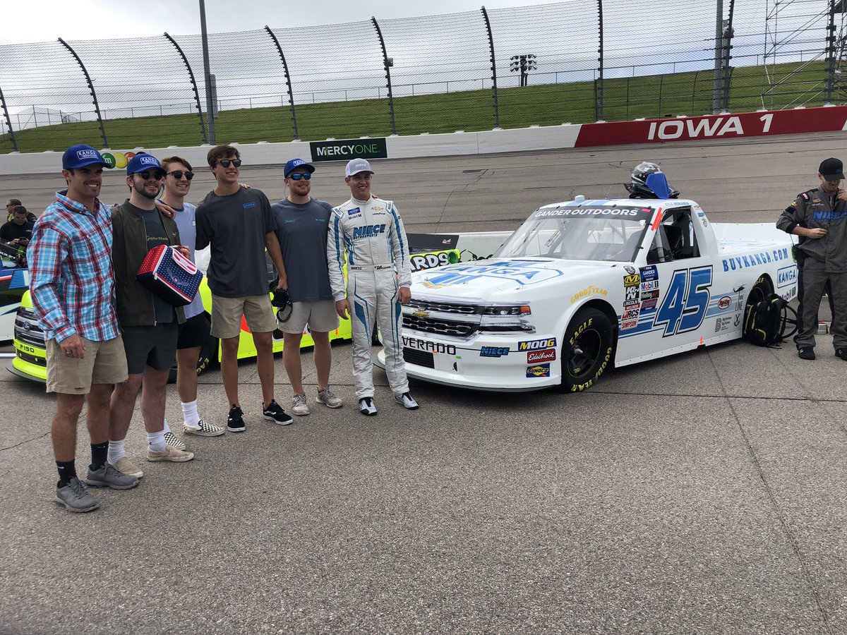 KyleBenjamin_'s tweet image. We’re ready to go racing @iowaspeedway with @NieceMotorsport and @kangakasemate. #NASCAR #TeamKB
