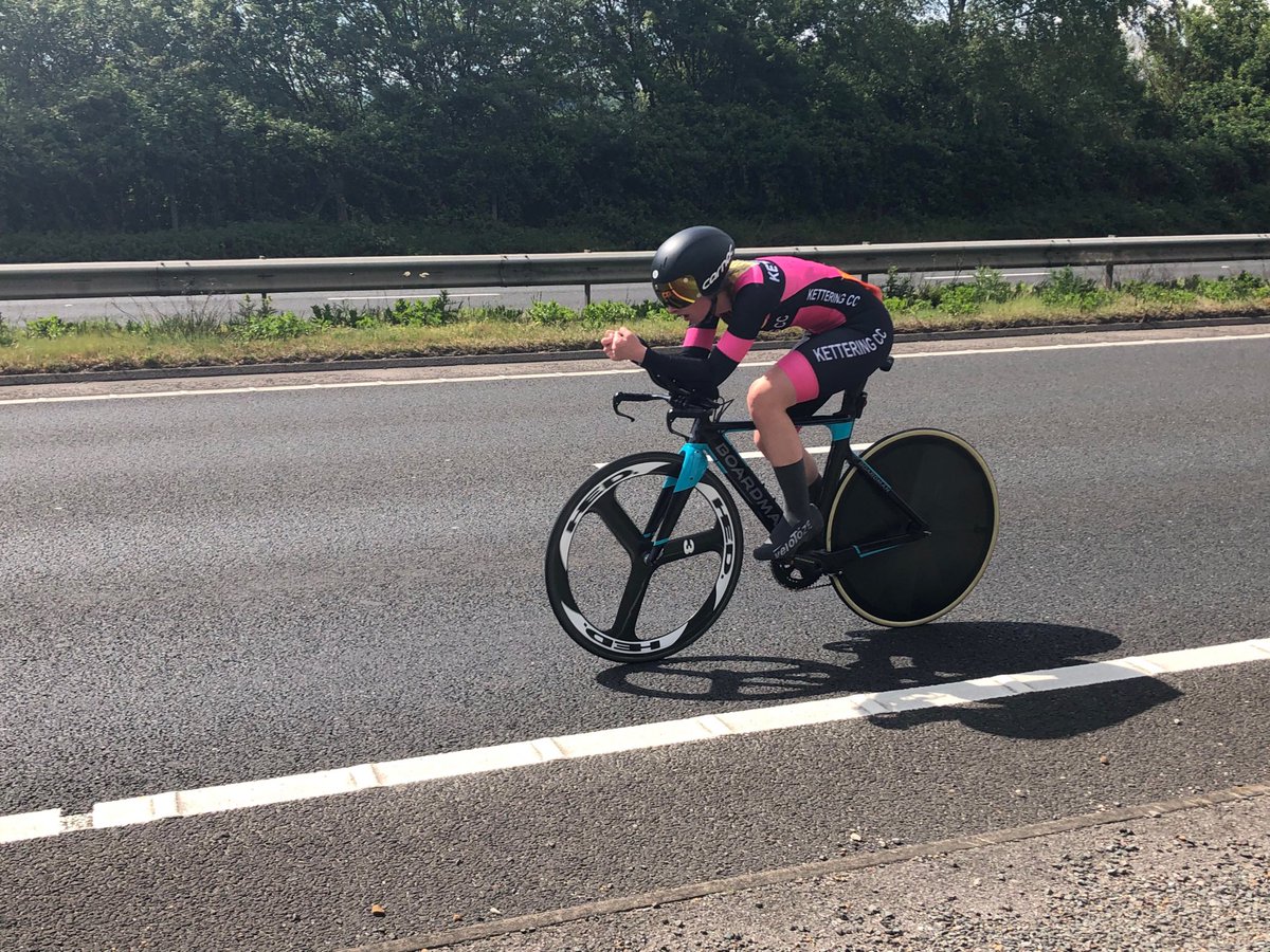 _bethany2003's tweet photo. Successful couple of time trials over the past few weeks. I managed my first sub 25 for a 10 (24:47) in Hampshire on the 25th May and then yesterday topped that with my first sub 24 (23:36) 😀Thank you to everyone for the support @KetteringCC @klmtaxis @BarneyStorey @montsayepe https://t.co/1wJgefDgTK