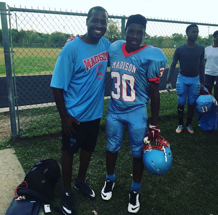 PrimeDavoo's tweet photo. Happy fathers day to Coach Narcisse who had my back since i was a freshman 💯and will continue to have it as I grow older❤️ @Cise46 https://t.co/jxAmuw8jcE