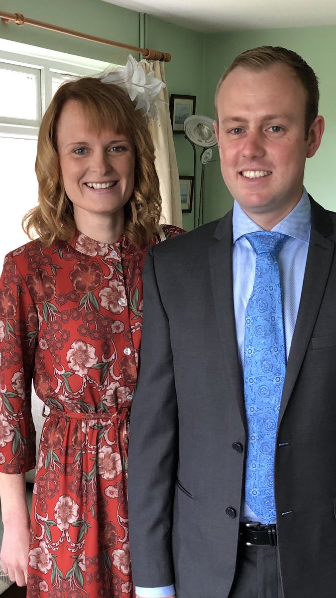 Em_Clem1's tweet photo. Fab day for a wedding yesterday. No idea how are heads are ok today #purecarnage #wedding #schoolreunion https://t.co/V2Kryu753I