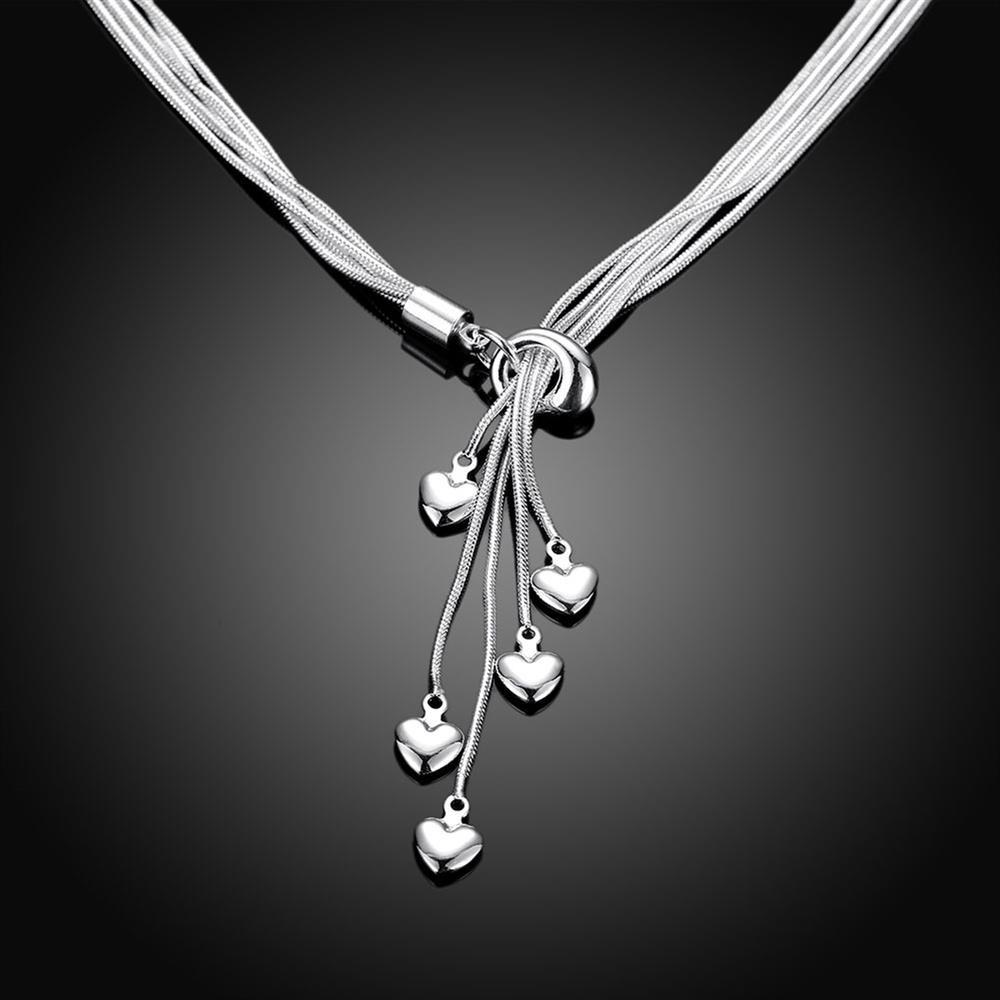 accessoriesvall's tweet photo. https://t.co/1s958ylQBs

Add the right amount of shimmer to your stylish look with this beautiful jewelry piece ❤️

Heart Drop Necklace in 18K White Gold Plated

#necklace #pendant #fancy #elegance #accessories #jewelry #quality #fashion https://t.co/ZSdwXPXlpa