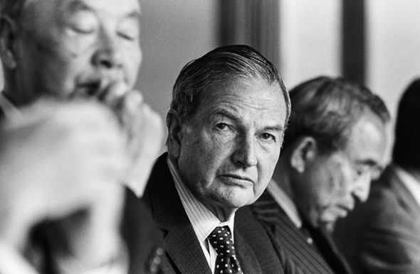 13/Why do you think JT would choose to say"admiration"? How can any Leader say they admire a country who deliberately kills their own people?Could China& #39;s regime be a pre-designed model for a future OneWorldGovernment? Here& #39;s an article by David Rockefeller, founder of the UN.