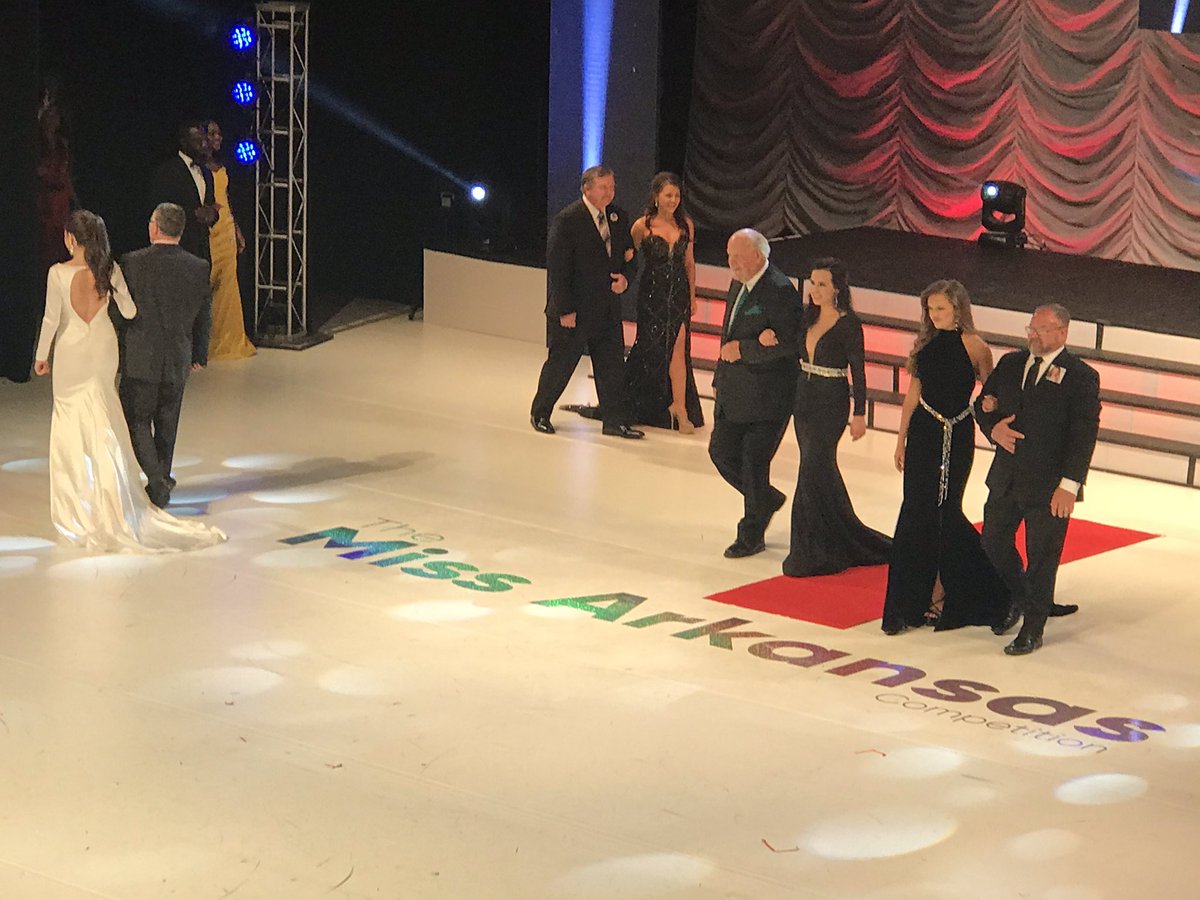 That’s a wrap! Congratulations to our new Miss Arkansas <a href="/DarynneDahlem/">Darynne Dahlem</a> ! We are incredibly proud of both @bethany_kasper and <a href="/tarynbewley/">taryn</a> (Top 10) for a phenomenal week! Now, get some much needed and greatly deserved rest, ladies. ❤️ #MissAR2019 <a href="/MissArkansas/">MissArkansas</a>