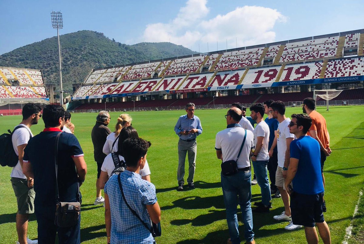 Napoli2019_ita's tweet photo. La squadra dei volontari di #Napoli2019 scende in campo! 
Oggi 2a giornata di formazione coordinata da @amesci1996 con i responsabili del comitato organizzatore e degli impianti. 
E’ possibile candidarsi per le sedi ancora disponibili su https://t.co/85zZQBndpH 

#TobeUnique https://t.co/flrw13Vntj