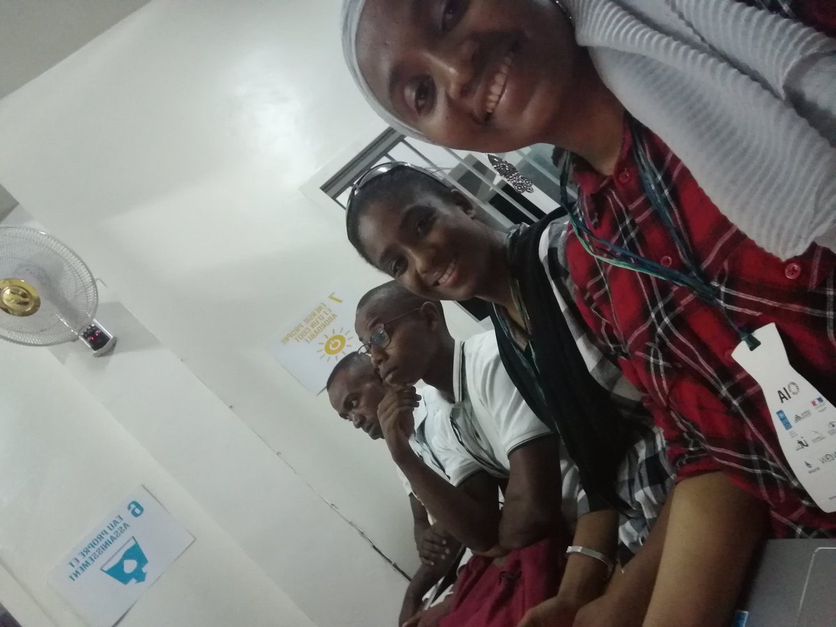mkaribu94's tweet photo. #GSWSR #GSWSRMoroni #MySustainableRevolution #OIAGroup #SeaviewWorldcom #SAVE_EducationTEAM
Last day!!!! https://t.co/xCC6FnGHv5
