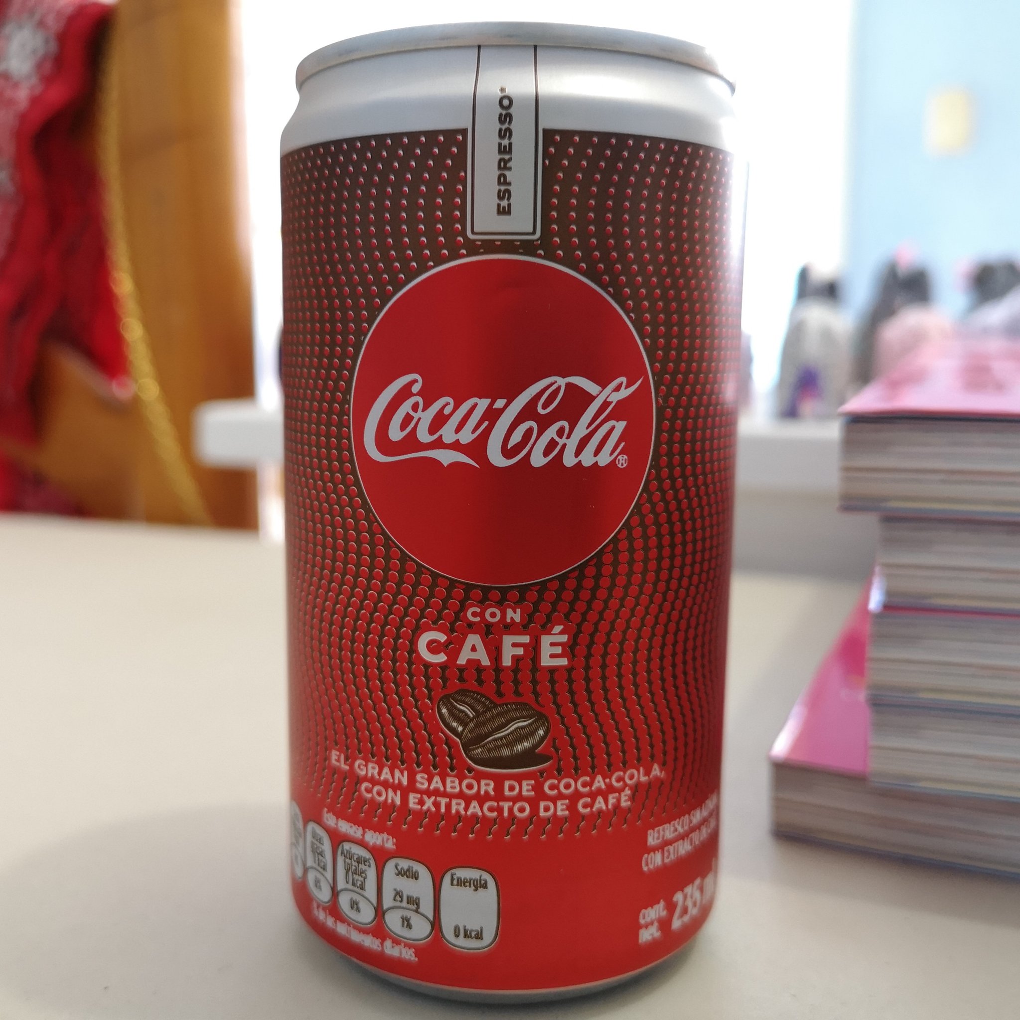 オアハカさる屋 Yoko على تويتر コーヒー入りコカコーラ 初めて見た 冷やして飲んでみるｗ メキシコ メキシココーラ コカコーラ コーヒー入り Cocacola Cocacolaconcafe Mexico