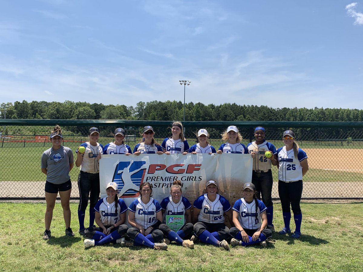 MirandaMarks19's tweet photo. Couldn’t be prouder of my teammates. We went undefeated and earned a premier birth. California here we come. #cali #PremierBirth https://t.co/5aaGoZLB0v