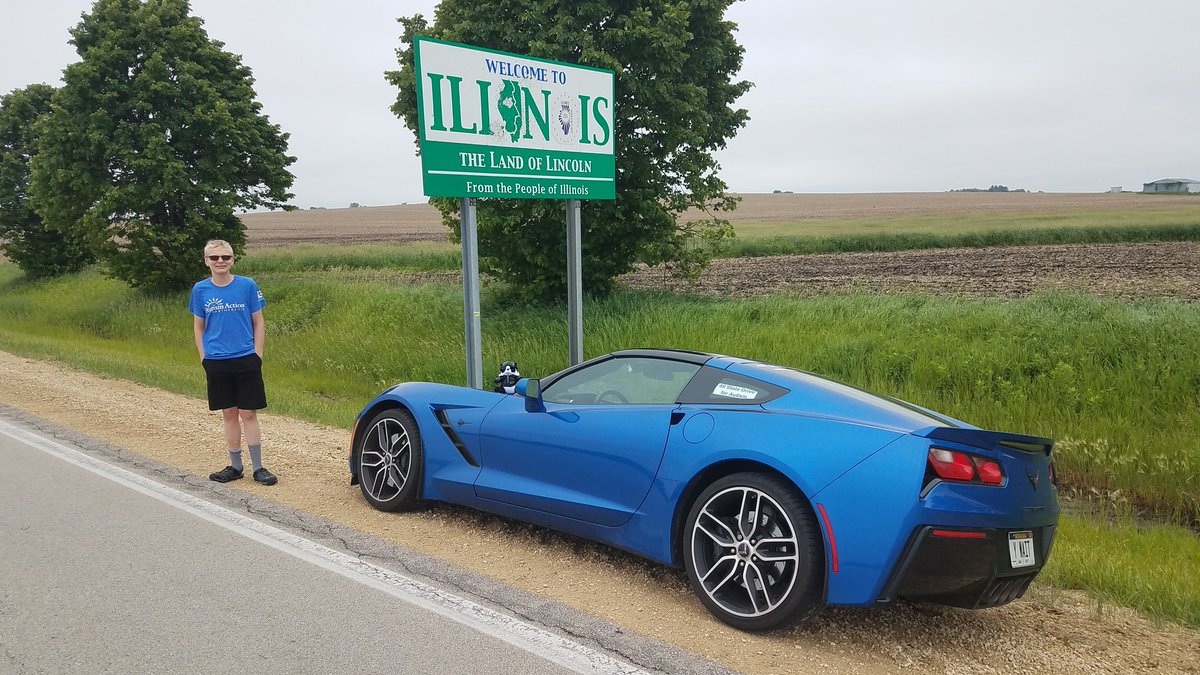 We had to wait for the other side of Illinois for a state sign picture.  AND THAT MEANS...

Please help us raise $48,000 for Autism Action Partnership (a non-profit).  No donations are used to pay my trip expenses.
gofundme.com/48-state-drive…
#48forAutism  #AutismAction  #MyPlace48