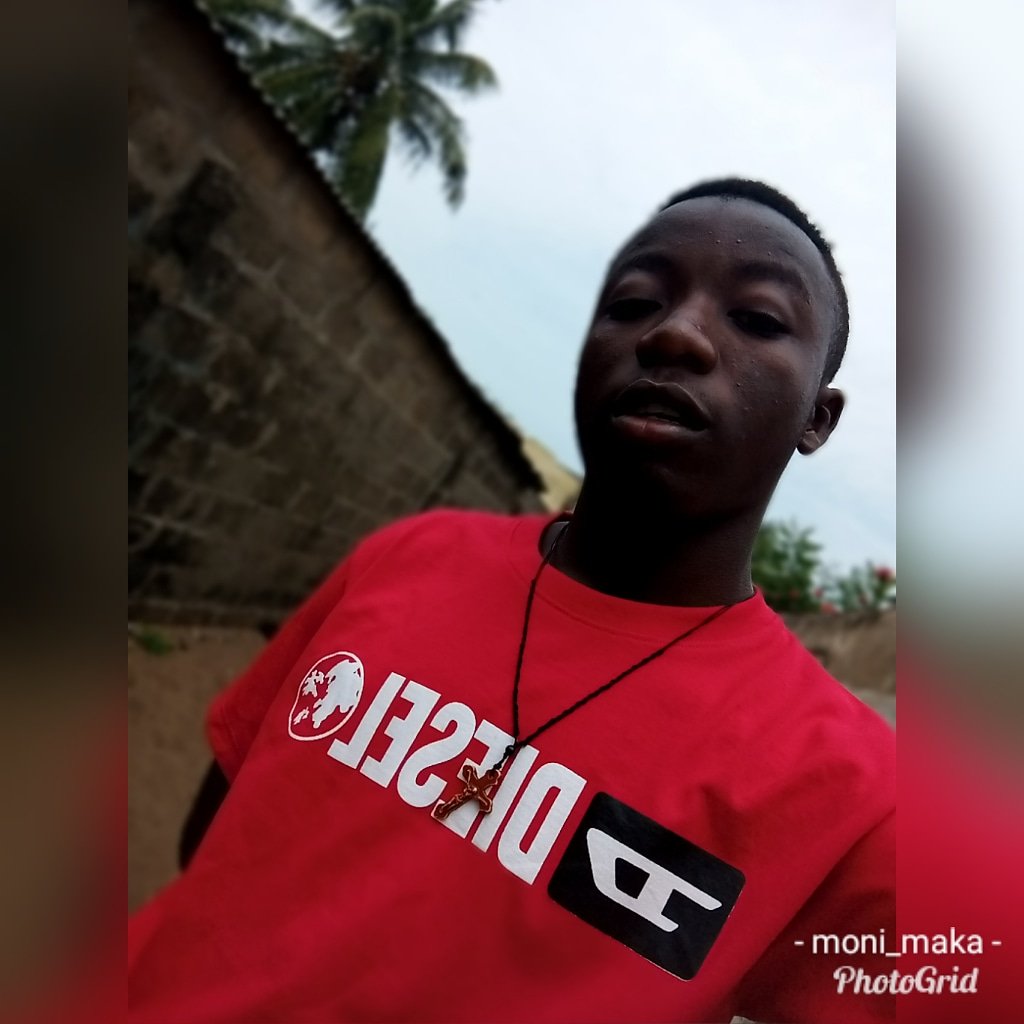 Can i be the handsome guy in my family 😂 😂