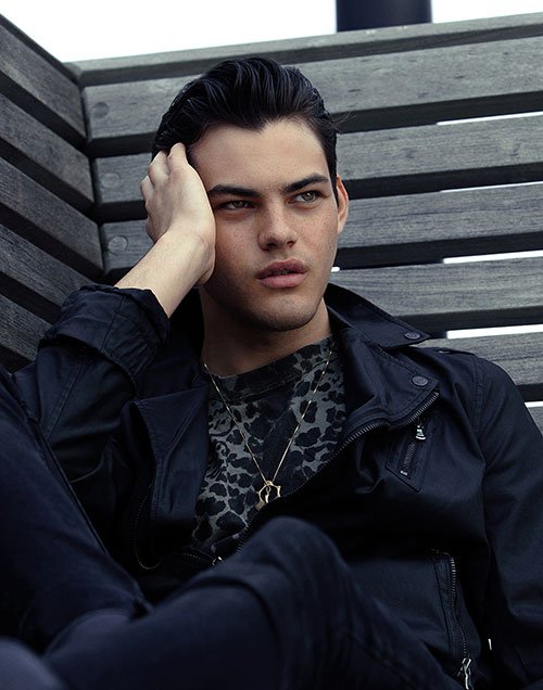 52. Robb / Heart of Iron  @ashposton