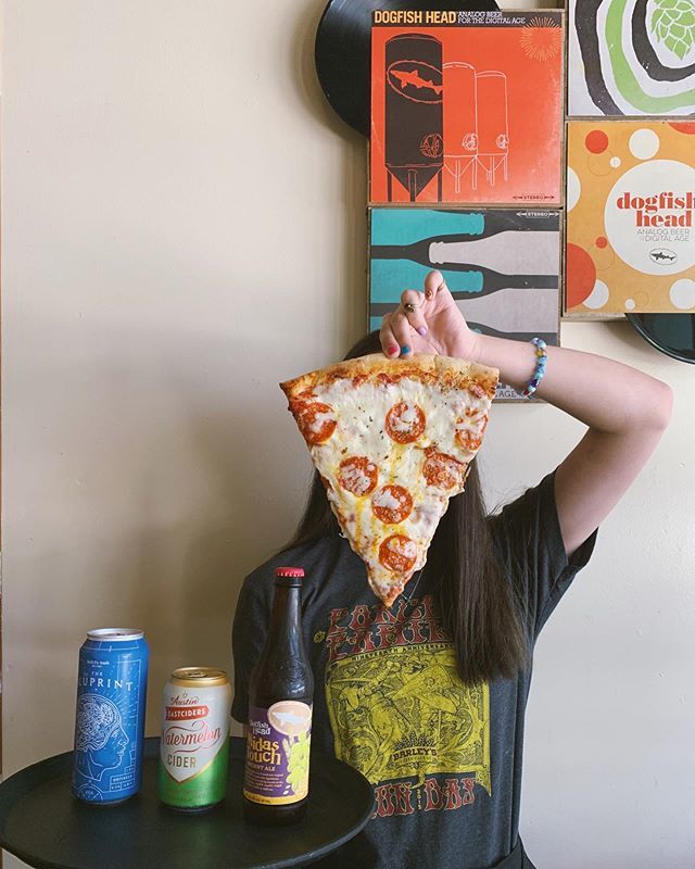 Proudly serving a bomb beer selection and slices bigger than your face since 1996. Come treat yourself and your pops. #happyfathersday #fifa #craftbeer #drinkcraftbeer #getsomebeer #getsomerobin #yeahthatgreenville #barleysgreenville #pizza #beer #shoplo… bit.ly/2XjwElU