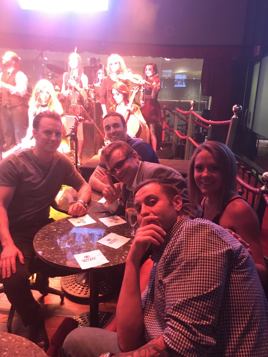 HelmickKirk's tweet photo. What an awesome birthday last week🙏🏻 Warm thanks to my family! https://t.co/hHHvaTBSjo