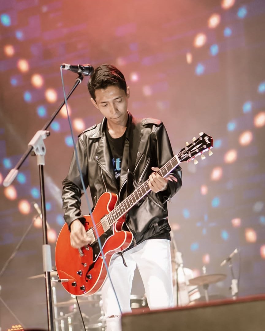 15.06.19
show @letterforme_jkt  at <a href="/JakartaFairID/">Jakarta Fair</a> Panggung Budaya Gambir Expo.
Thanks <a href="/dapurletter__/">DAPURLETTER</a>
, RockshowGigs , Jiexpo Kemayoran dan <a href="/letterfriends/">LetterFriends</a> Indonesia 🤘