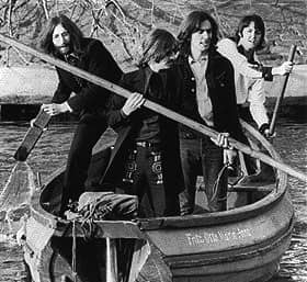 She's so
#beatles #lennon #mccartney #lyrics #fabfour #liverpool #music #1960s #swingingsixties