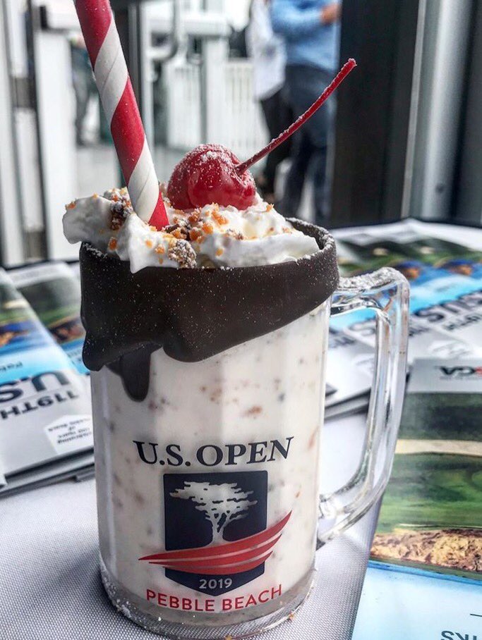 MaryCookCTS's tweet photo. Best lunch I've had all week! #sugarbuzz #adultmilkshake #fuelforbacknine https://t.co/CYTicSC0hJ