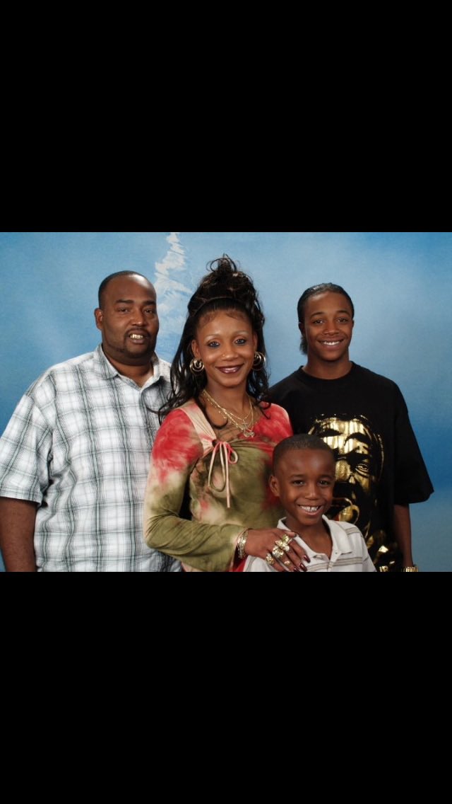 happy fathers day to my pops the man that gave me a second chance on life when no one else would the man that always believed in me when everyone thought i was a failure the man that took my dads place and raised me like i was his own even tho it may not show i love and thank u✊🏾