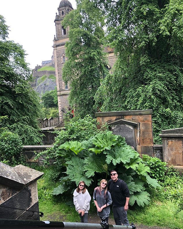 nextlevelhustle's tweet photo. These girls love their daddy (and Scotland 🏴󠁧󠁢󠁳󠁣󠁴󠁿)! Happy Father’s Day to one of the best!🙏🏻
.
.
.
.
.
#fathersday #daughter #summer #family #friends #thankful #photography #woman #girl #quotes #motivation #inspiration #girls #girlboss #beautiful #prett… https://t.co/u0owS9eCZx https://t.co/Ifgx4mm3t1