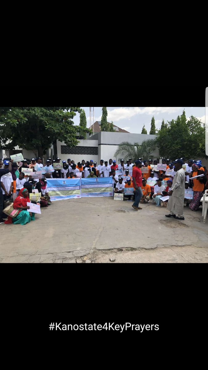 AbdoolAlhasaan's tweet photo. #Unicefkanoyouthadvocates 
#youthsAdvocateForEducation
#kanoState4KeyPrayers 
#youthday2019 https://t.co/ScEECbZJlm