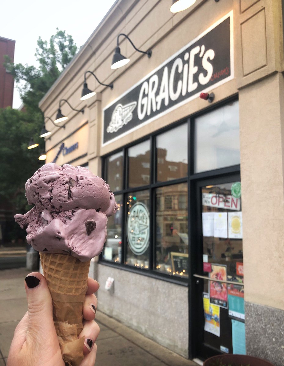 I have a high bar for black raspberry chip and <a href="/IceCreamGracies/">Gracie's Ice Cream</a> in Somerville met it. ✔️ Thanks for such a great tip, <a href="/ElleNurmi/">Elle Nurmi</a>! #summeroficecream