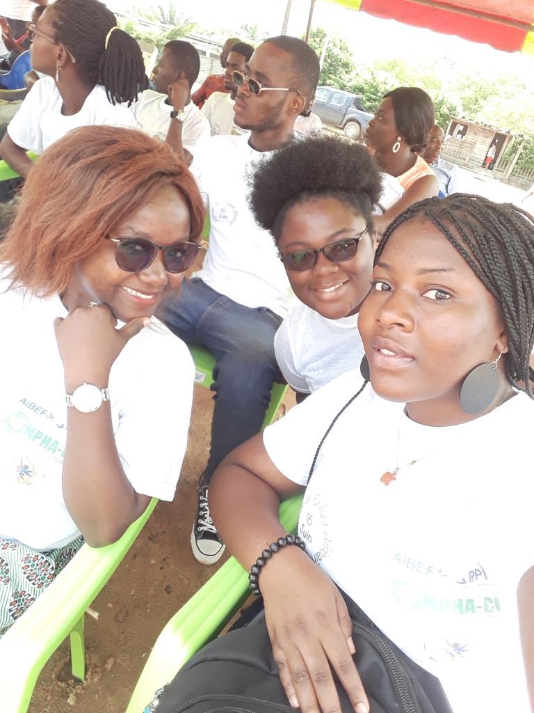 Ce Samedi 15 juin l'équipe de l'AIBEF et le MAJ Abidjan était à Anyama pour la cérémonie de la de la journée de l’enfant africain avec les enfants en situation d’handicap (sourds et muets)
#JEA_CI_2019
#AIBEF
#MAJ_AIBEF 
#Handicapés_ou_non_les_enfants_ont_tous_les_mêmes_droits.