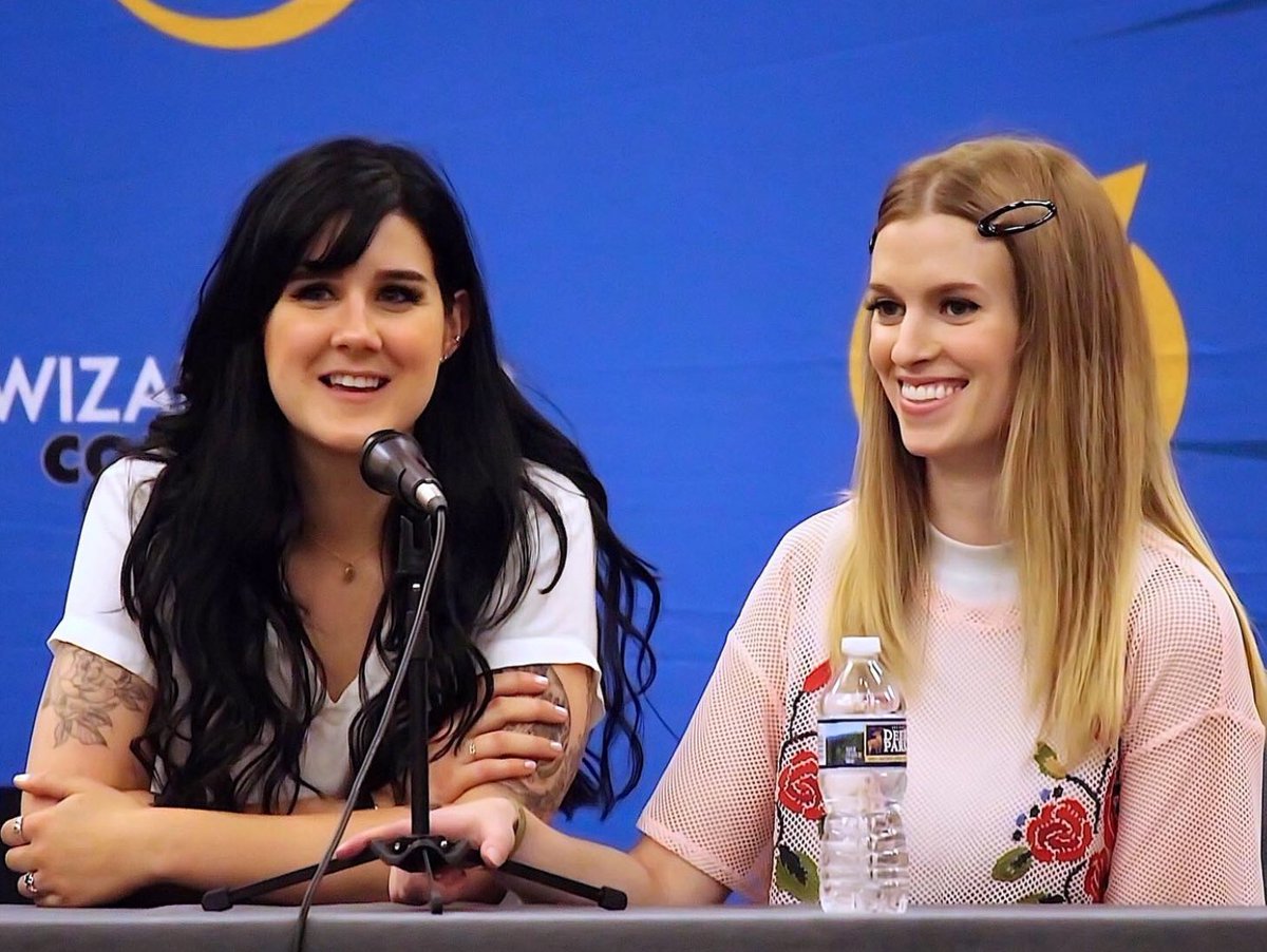 AllenJFoster's tweet image. . @ArrynZech and @bdunkelman talking about #RWBY at #WizardWorldPhiladelphia