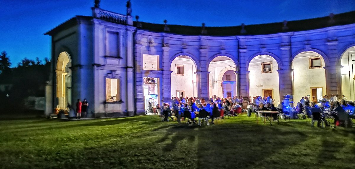 MassimoGreggio's tweet photo. Reunion ALUMNI CUOA 2019.
Una serata fantastica con gli ALUMNI @FondazioneCUOA @impresealcuoa
See you next year. #cuoabusinessschool #MBA #CultureOpentoAction https://t.co/5ZtWAqkyPf https://t.co/lFqOWGRtQD