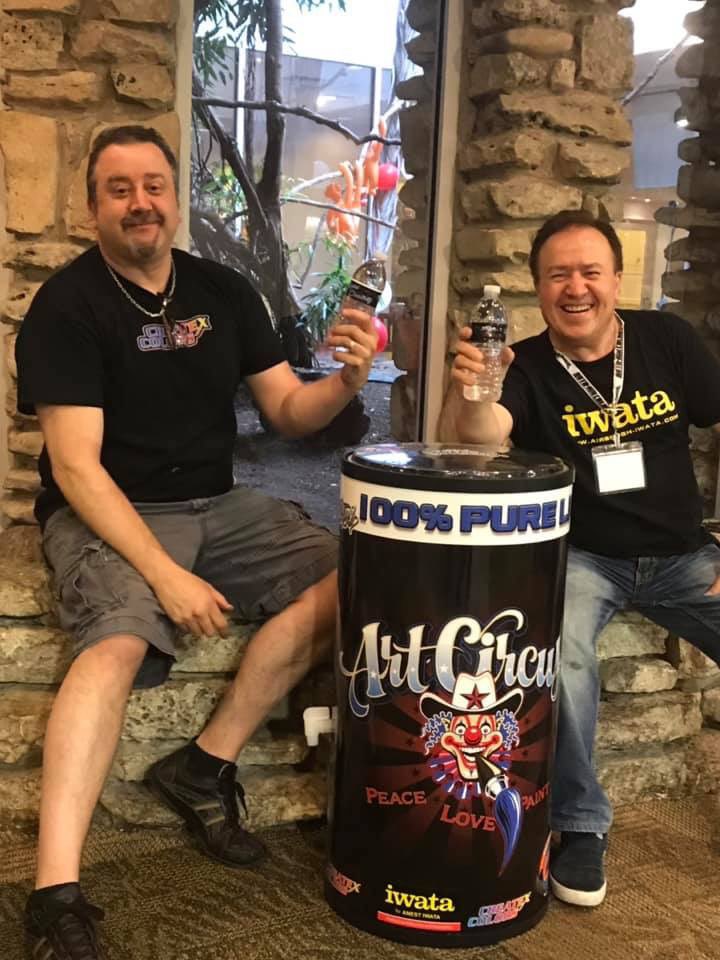 AirbrushCircus's tweet photo. 100% Pure Liquid Creativity https://t.co/7yefNDIEAh
