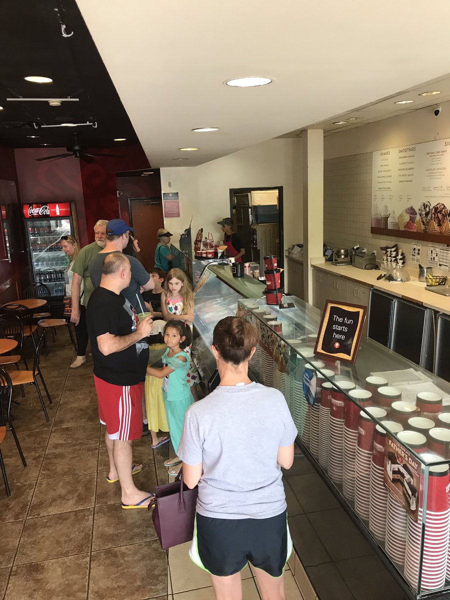 Emiliano Zapata tweet media