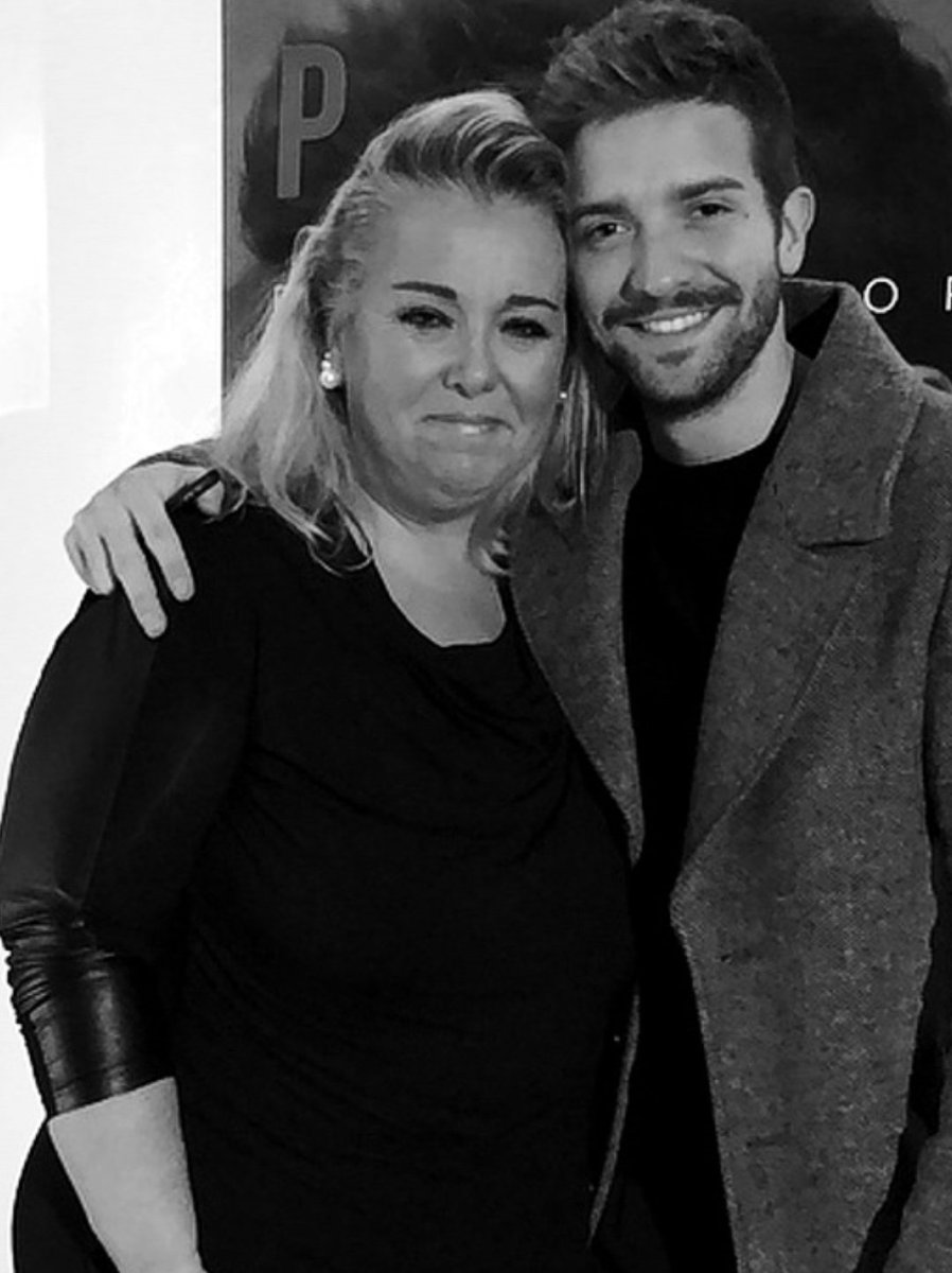 <a href="/HoraAlboranista/">LaHoraAlboranista</a> <a href="/pabloalboran/">Pablo Alborán</a> GRACIAS a vosotros por cada minuto, cada momento, cada vídeo, cada alegria, vosotros soys amigos de corazón juntos por la #TourPrometo estamos siempre muy cercos, soys ❤️#Alboranistas de verdad 😘💋👍🇵🇹 <a href="/pabloalboran/">Pablo Alborán</a> PARA SIEMPRE ❤️