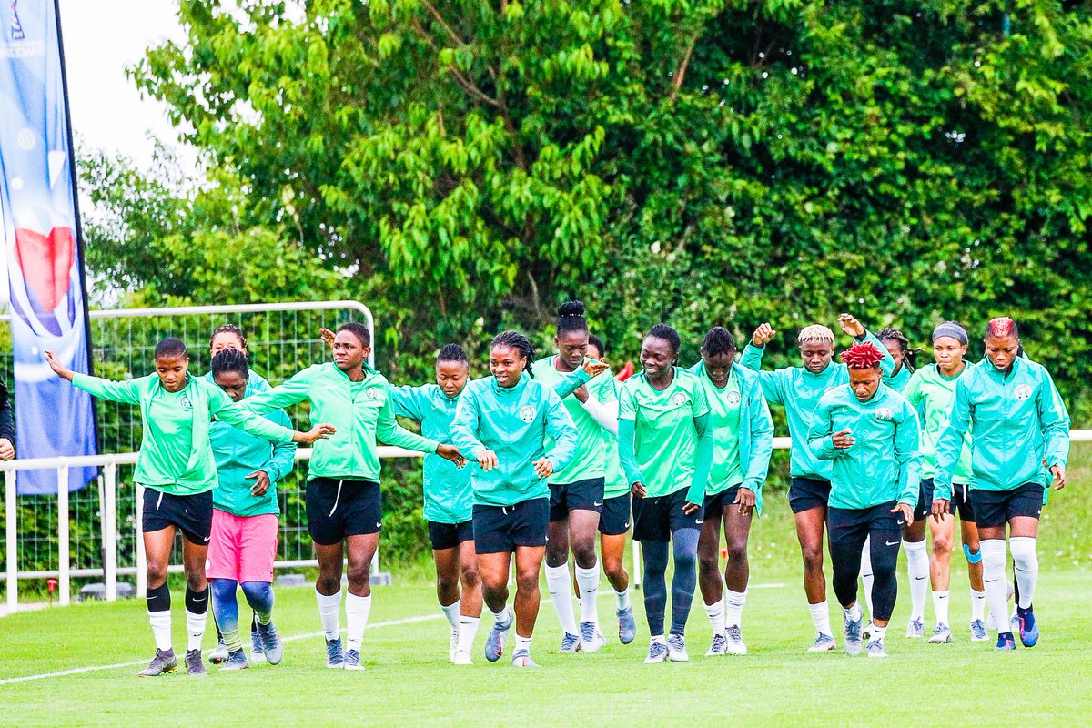 anam imo tweet media