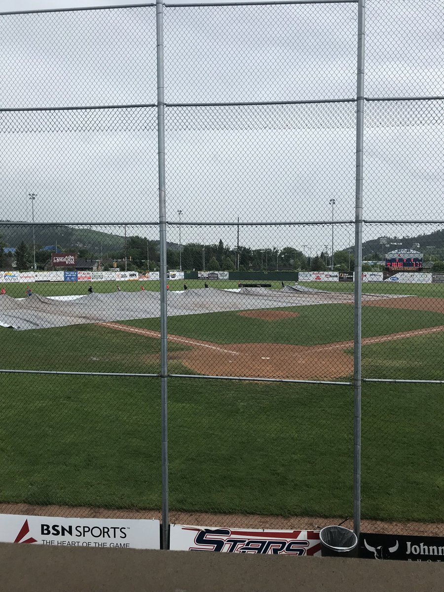 Tarp is coming off at the Black Hills Classic...