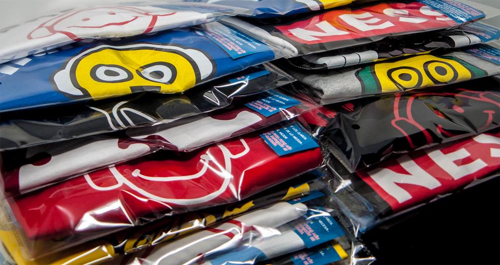 Hardnessco's tweet photo. https://t.co/x3vFRWjiG0 #camisetas #sudaderas #gafasdesol #complementos https://t.co/0CX60KdOll