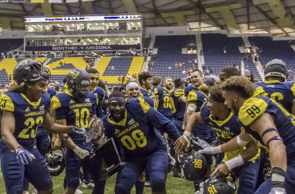 _Connor_Shay's tweet photo. So Excited to have received an offer from Northern Arizona University! Thank you @CoachChrisBall @FBCoach_P and @E_Thompson92 for the opportunity! https://t.co/UTiw31BJnX