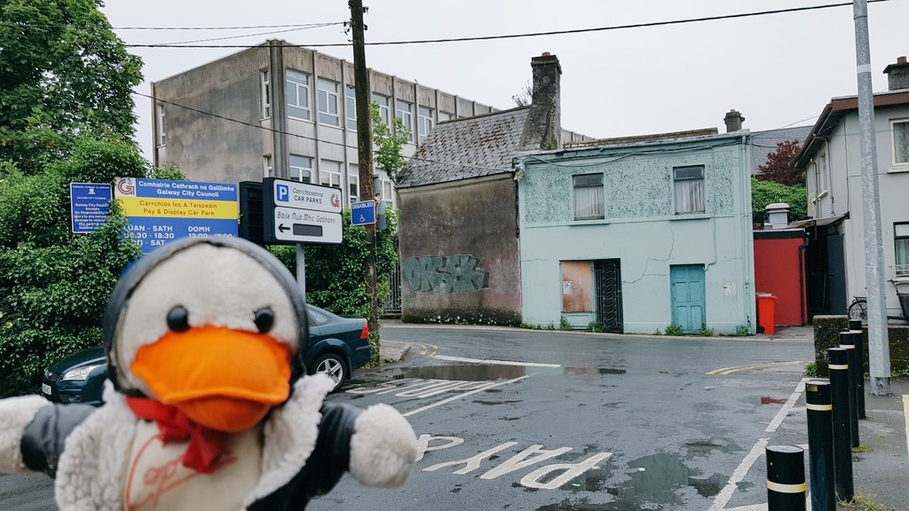 captaintduck3's tweet photo. Dear @SadCaptains,

Long time, no speak!

I have just got back from my holiday in the Republic of #Ireland.

These are some of my snaps of #Galway, which was a particularly lovely place.

The Lynch Memorial Window and Spanish Arch were my favourites.

CTD3 xx https://t.co/wR6C2zq1q6