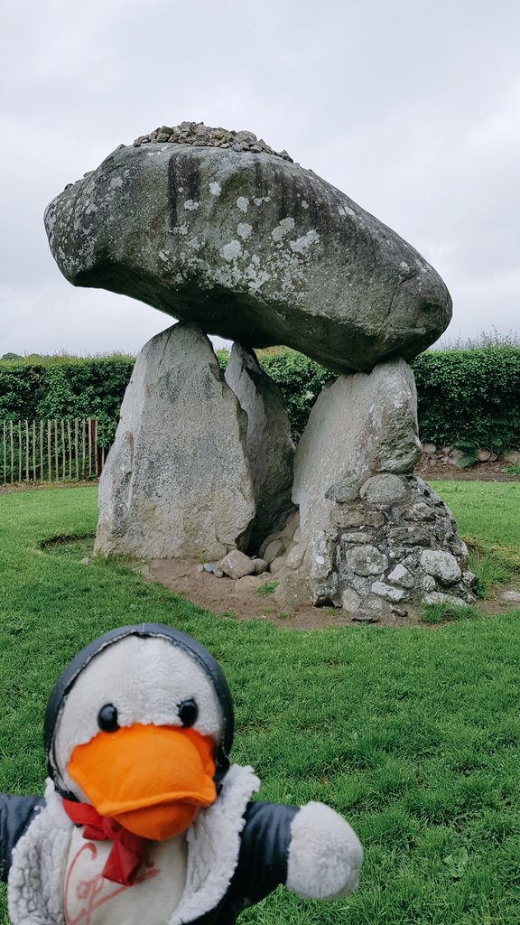 captaintduck3's tweet photo. #Dolmens are ace! #Proleek #Dundalk https://t.co/iDRnoNA2Wl