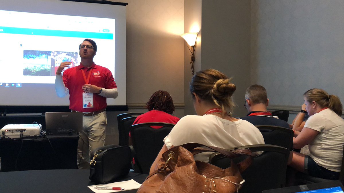 colman_dj's tweet photo. First session of the institute!  #amleleaders https://t.co/mJXrlafADe
