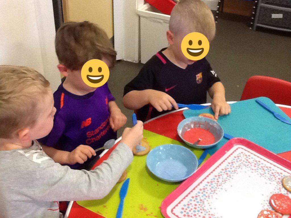 THPlaydays's tweet photo. Working together # eyfs # PSED https://t.co/PhFlugCDgA