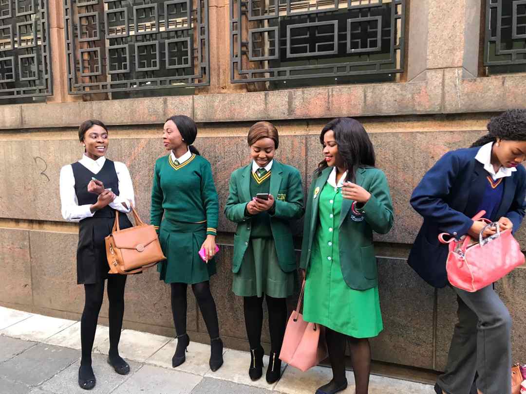 sceptrethaare's tweet photo. Wealth Creators from Zion 🔥🔥🔥🙌
#YouthDay
#FathersDay
#TheCompleteNation 🌍🌍🌎
#PastorNdzalamaZwane 👑 https://t.co/FzmJTwyRPC
