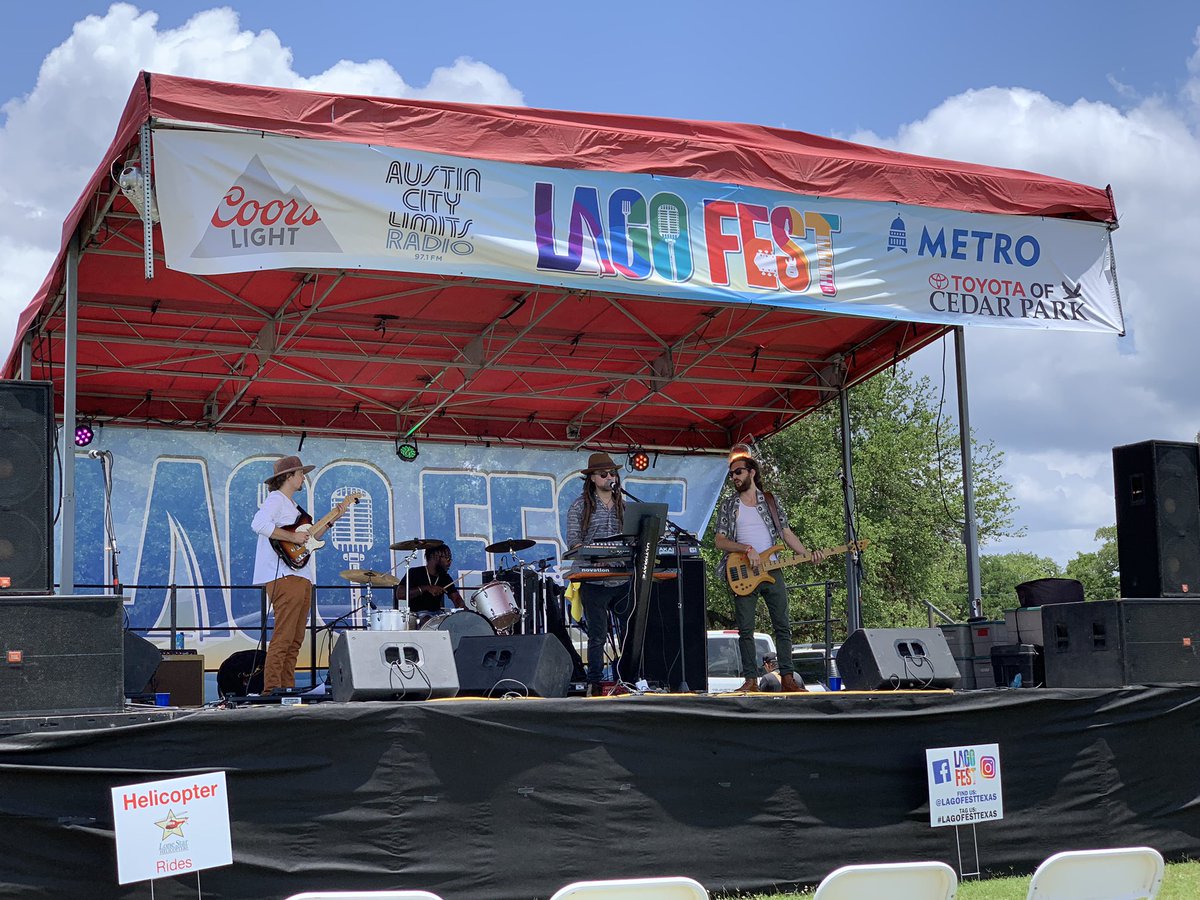 rrleon1's tweet photo. Awesome set from Austin-based  @lionheights at LAGO FEST on a hot Sunday afternoon.  #livemusic #reggae #livereggae #texasmusic #austinmusic #atxreggae https://t.co/FupymewgyE