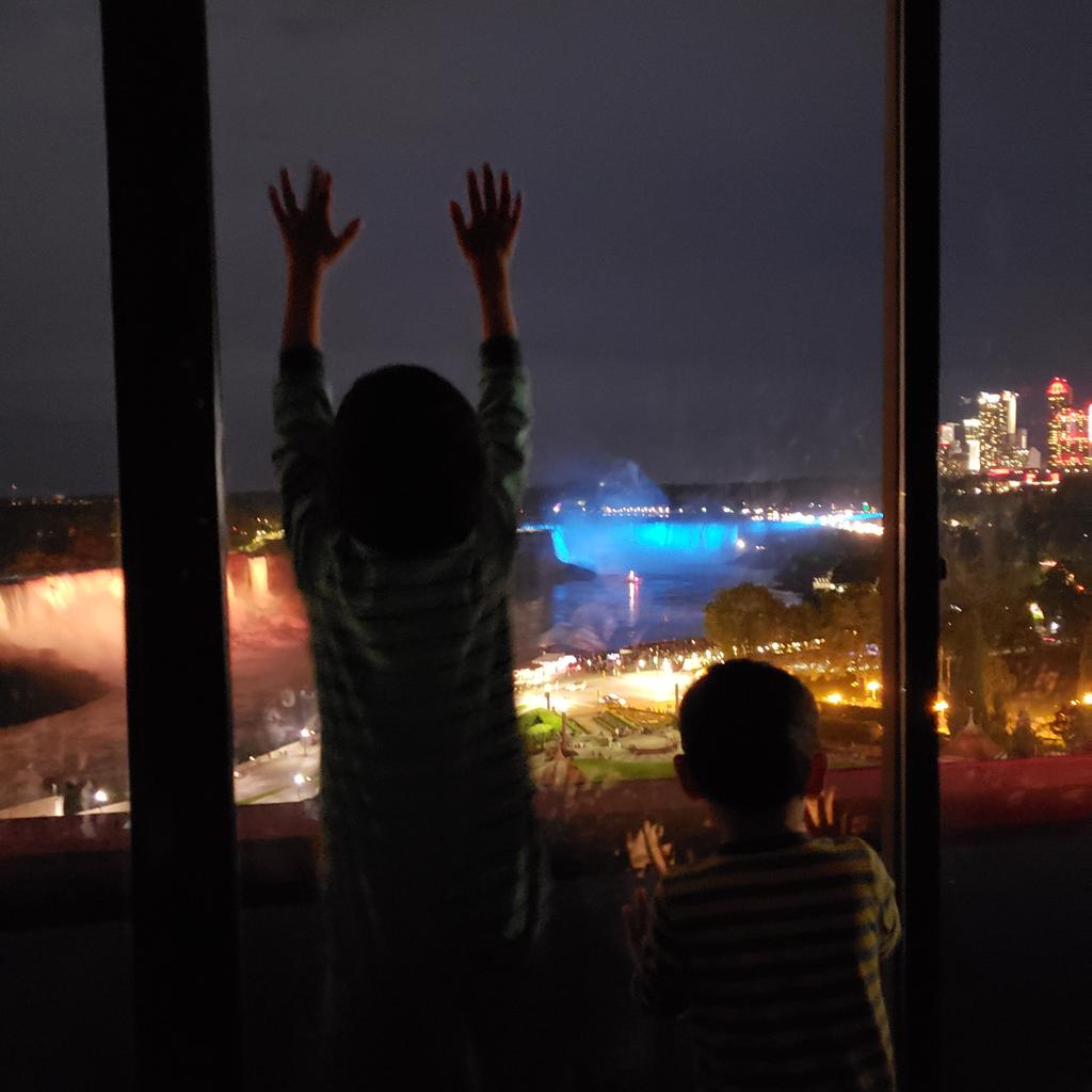 PredictiveCF's tweet image. Early in my career, I thought that being successful was defined by career growth &amp;amp; huge amounts of money... perspective has changed now as I learn how to guide &amp;amp; lead these 2 boys as they are trying to find themselves &amp;amp; grow into tomorrow's professionals. Check your priorities!