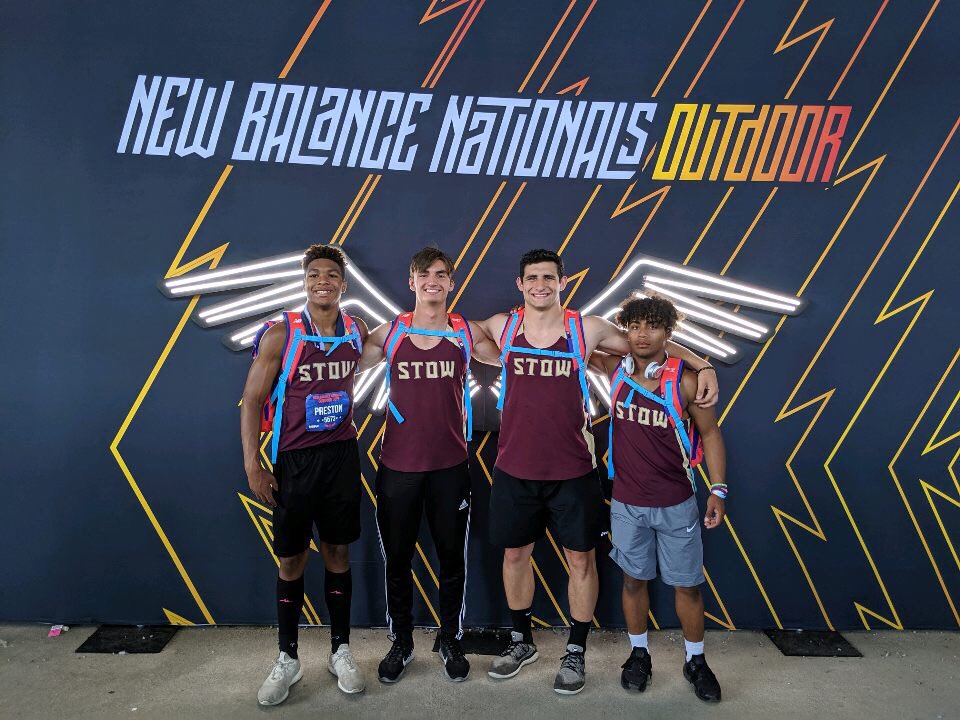 XavierPreston16's tweet photo. New Balance Nationals🥇 #imonly14 https://t.co/EOQdBMG3u8