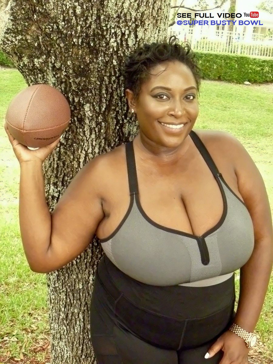 Super Busty Ebony Model THASHANA in her #Football Pose before her Grinding Work-Out. G-Cup Beauty will impress in her Sweaty AmericanFootball Training. ♨️💜💟WATCH IT HERE ---> youtu.be/SgmLNV2723M #SUPERBUSTYBOWL #TOUCHDOWN #MODEL #DEFENSIVEEND