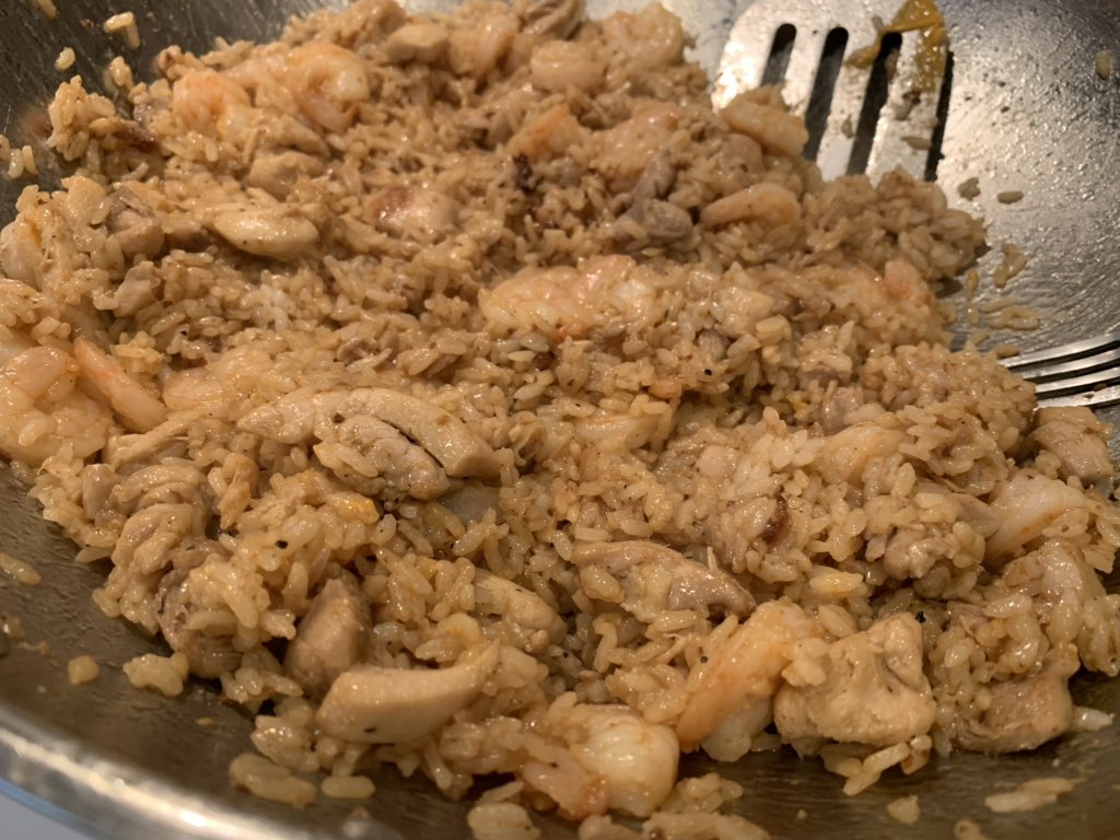 tenshioskar's tweet image. Shrimp and chicken fried rice. #ChefFlow
