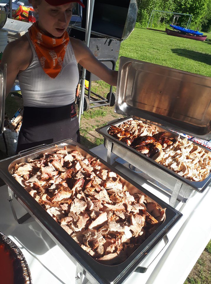 TheWholePig's tweet photo. The Whole Pig's #PulledPork cooked by #MooresCatering for a recent event. Mmm So Good! https://t.co/KjiP0Vmpn7
