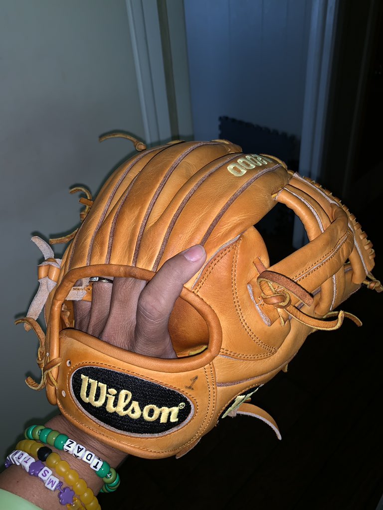 tanyamoes's tweet photo. When He tells me not to touch it. #hisbaby #wilsonisthebesthesays #asoistheguru #a2k https://t.co/NnJyInxYPo