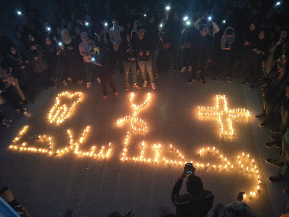 AhRock20's tweet photo. آلمستشفى العمومي للجامعة العمومية #طلبة_الطب_العمومي_تحت_الحصار #DoctorsUnderOppression https://t.co/yBUL16iWLe