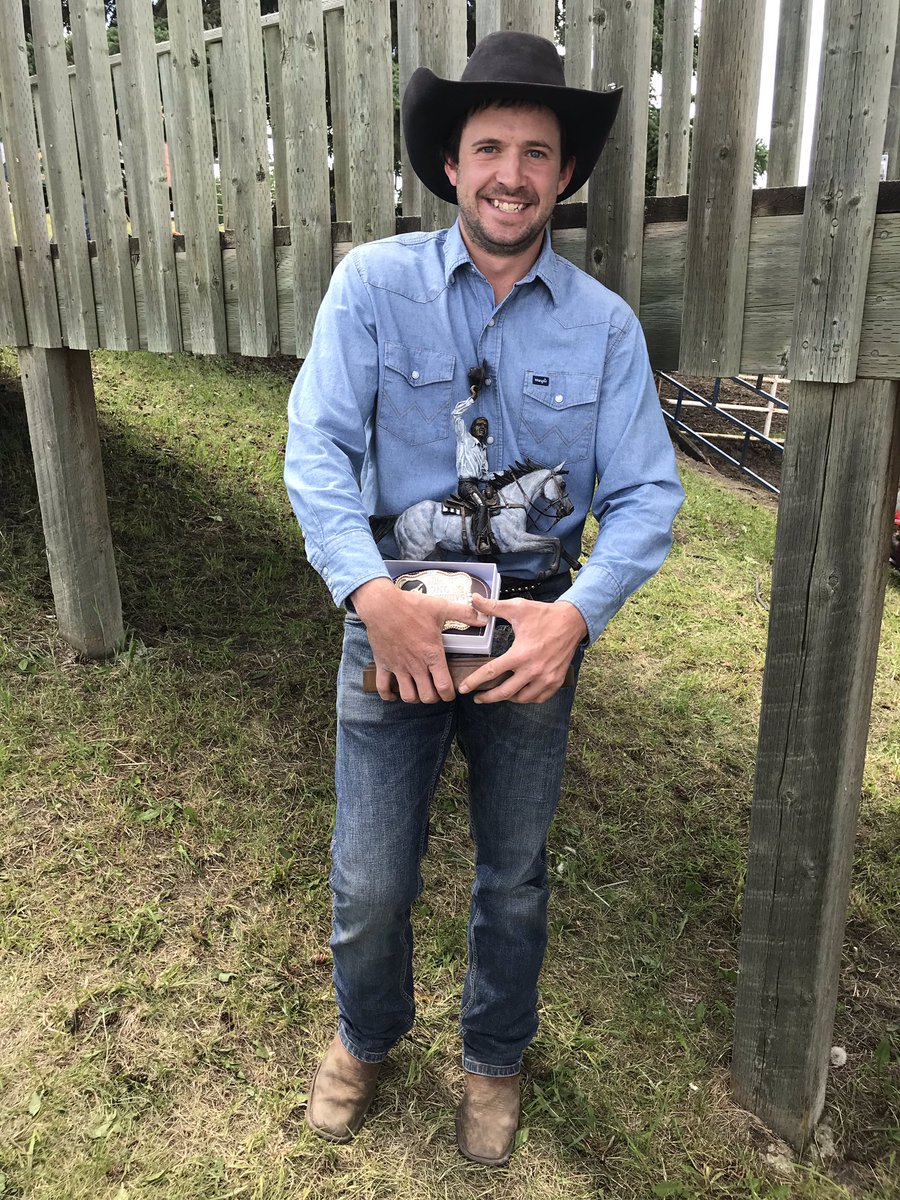 Not sure who gets the bronze or who gets the buckle? <a href="/brownjake89/">Jake Brown</a> &amp; <a href="/zeke_thurston/">Zeke Thurston</a> split Daines Ranch SB championship with 85’s. <a href="/prorodeocanada/">Pro Rodeo Canada</a>