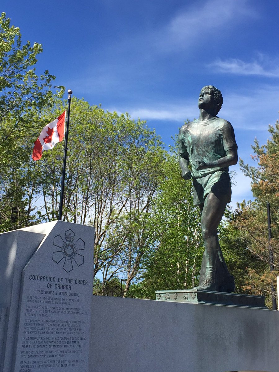 Love my job! Exploring Thunder Bay. Love the North. #kakabekafalls #TerryFoxMonument @gurpreetbroca <a href="/BrittanySpice14/">Brittany Spicer</a> <a href="/maxleclerc_TD/">Max Leclerc</a> <a href="/DCHoops3/">d</a> <a href="/sherrpero80/">Sherry Perreault</a> @jleveille20