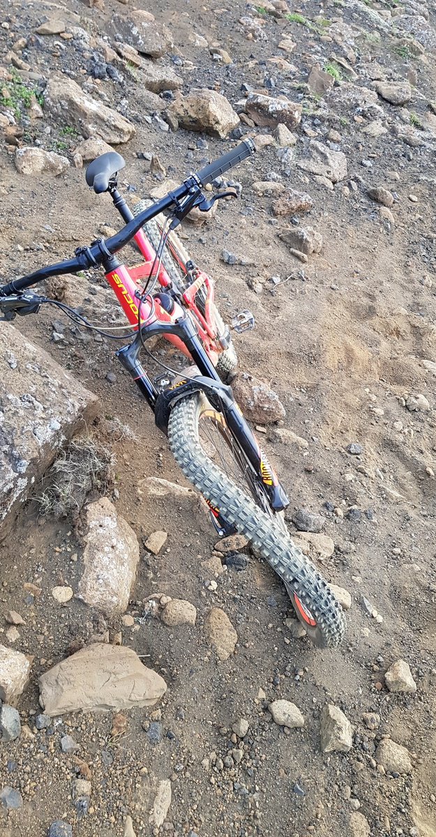 Það er eitthvað bogið við þetta